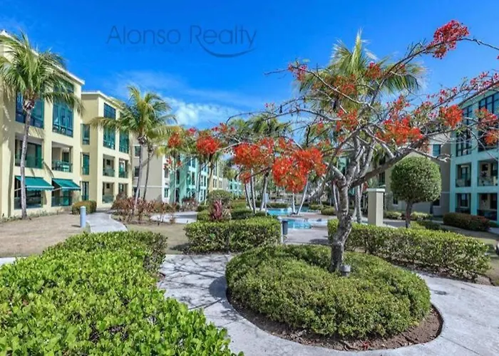 3 Bed 2 Bath 2 Parking 5 Pools