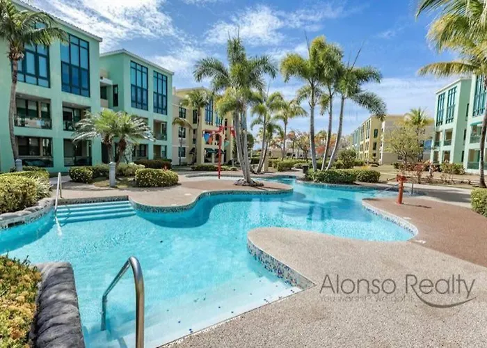 3 Bed 2 Bath 2 Parking 5 Pools